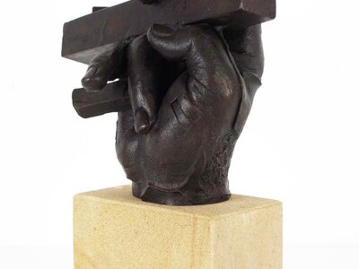 Ohne Titel (Hand mit Leiste) | © Galerie Dr. Markus Döbele